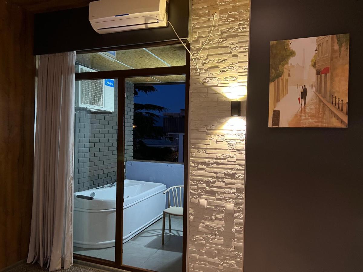 Kent Hotel Kobuleti Exterior foto